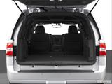  Hatchback & SUV rear angle photo