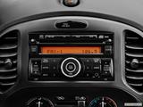 Stereo controls photo