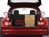  Trunk props photo