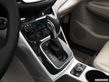  Gear shifter/center console photo