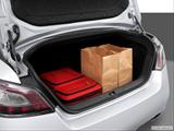  Trunk props photo