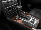  Gear shifter/center console photo