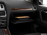  Glove box open photo