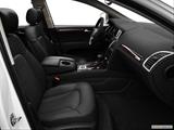  Passenger seat photo