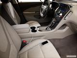  Zune and auxiliary jack photo