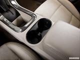  Cup holders photo