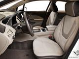  Front seats from Drivers Side photo