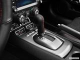  Gear shifter/center console photo