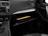  Glove box open photo