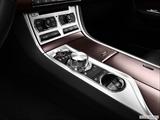  Gear shifter/center console photo