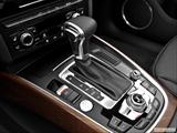  Gear shifter/center console photo