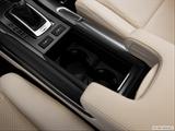  Cup holders photo