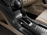  Gear shifter/center console photo