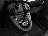  Gear shifter/center console photo