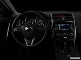  Centered wide dash shot photo