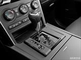  Gear shifter/center console photo
