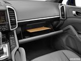  Glove box open photo