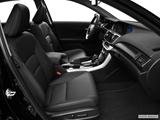  Passenger seat photo