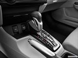  Gear shifter/center console photo