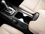  Cup holders photo