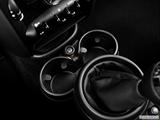  Cup holders photo