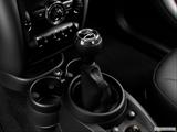  Gear shifter/center console photo