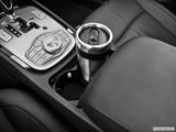  Cup holder prop (primary) photo