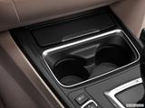  Cup holders photo