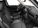  Passenger seat photo