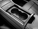  Cup holders photo