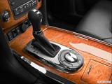  Gear shifter/center console photo