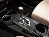  Gear shifter/center console photo