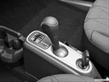  Gear shifter/center console photo