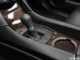 Gear shifter/center console photo