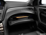  Glove box open photo
