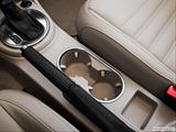  Cup holders photo