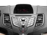  Stereo controls photo
