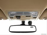  Courtesy lamps/ceiling controls photo