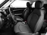  Front seats from Drivers Side photo