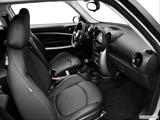  Passenger seat photo