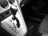  Gear shifter/center console photo