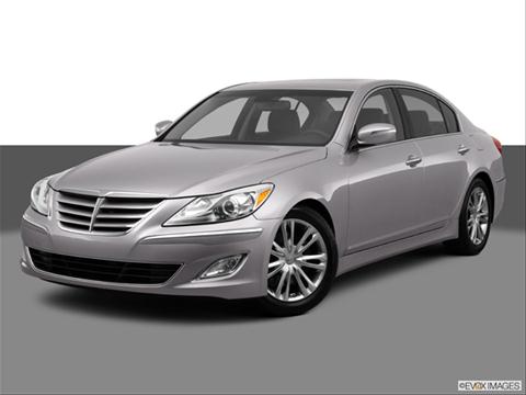 2012 Hyundai Genesis 4-door 3.8  Sedan Front angle medium view photo