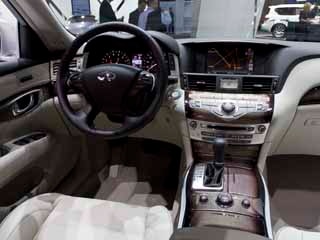 2012 infiniti m hybrid interior