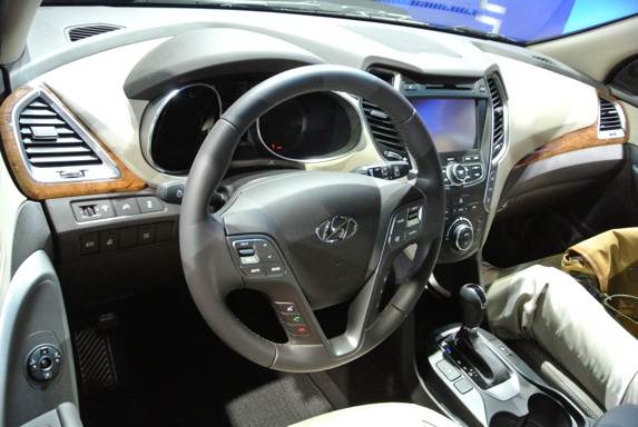 hyundai-santa-fe-jrn-(1)-600-001