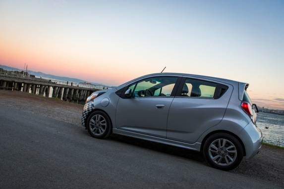 chevroletsparkev103-medium-600-001