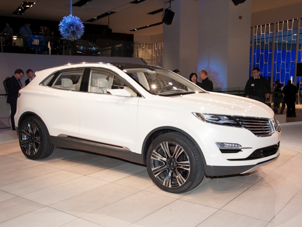 lincoln-mkc-concept-600-001