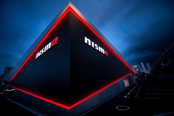 nissan-nismo-headquarters-by-dark-600-001