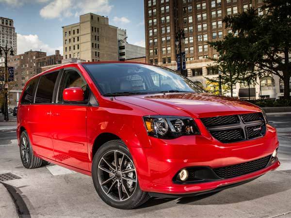 dodge-grand-caravan-4-600-001