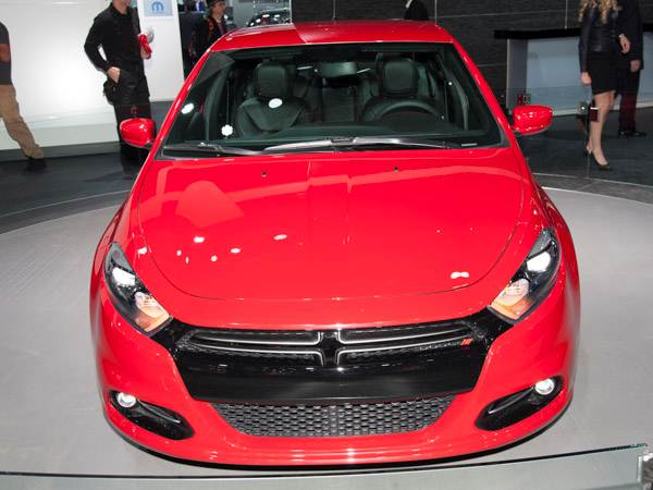 2013-dodge-dart-gt-(4)-600-001