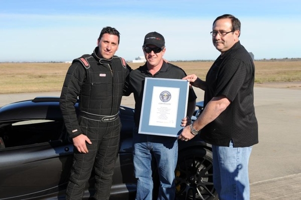 2013-hennessey-venom-gt-record-300-kmh-600-001